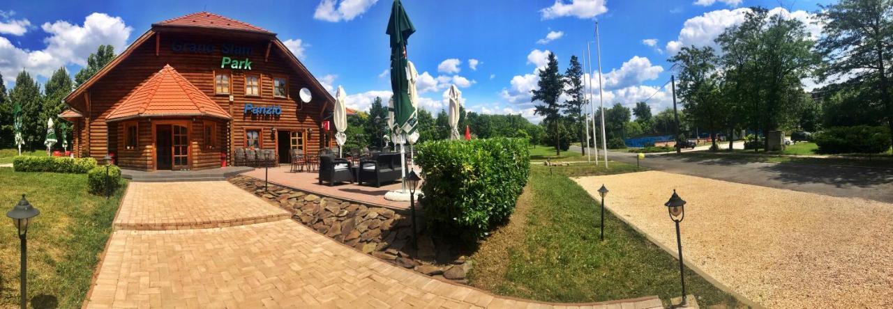 Grand Slam Park Guest house Budapest